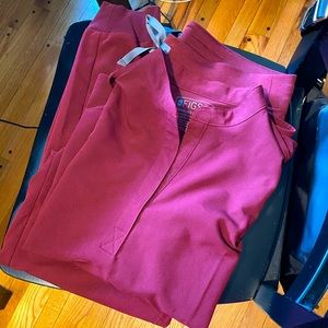 Figs scrub set -burgundy worn once